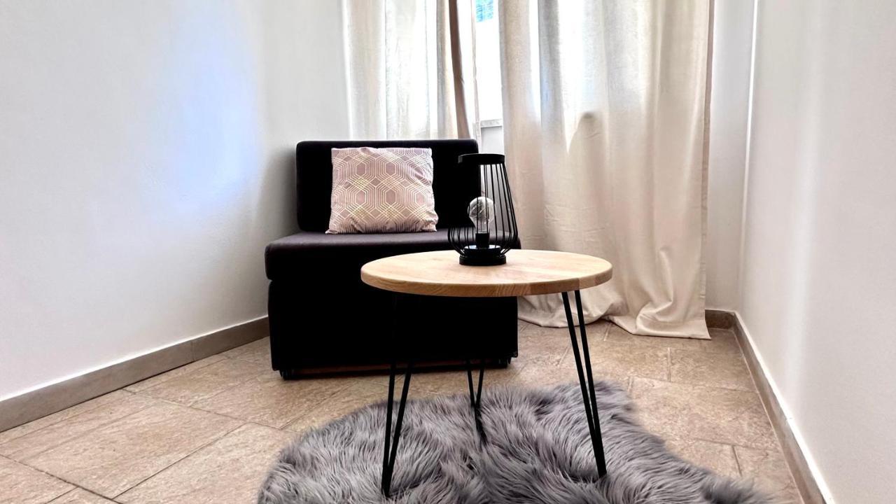 Apartament Ester *