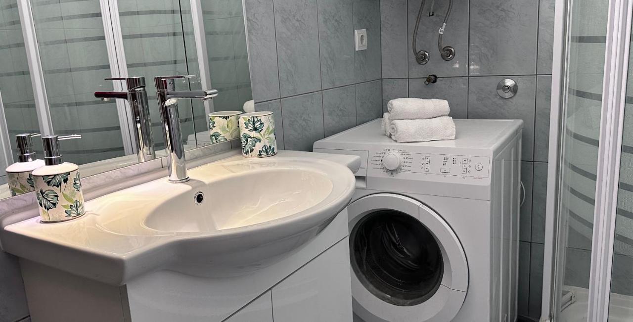 Ester Apartament